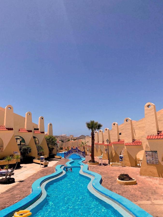 Cozy Pool View Apartment H-11 Mareverde أذيخي المظهر الخارجي الصورة