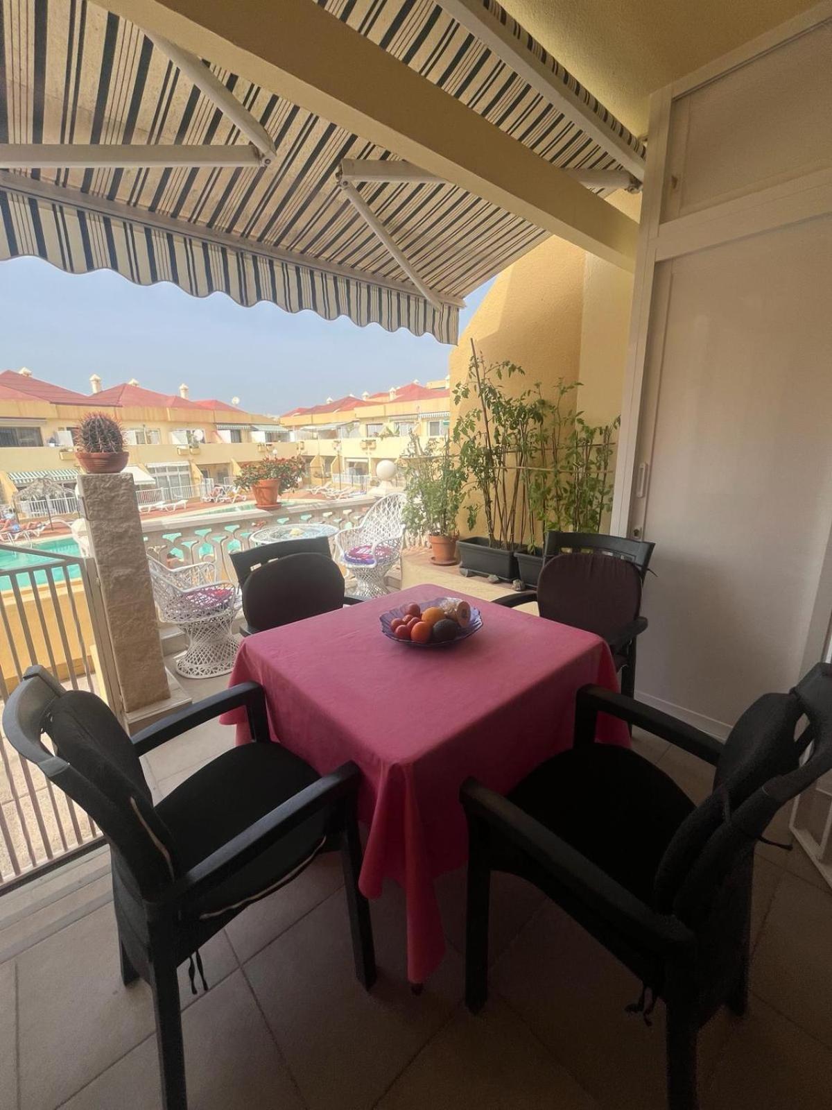 Cozy Pool View Apartment H-11 Mareverde أذيخي المظهر الخارجي الصورة