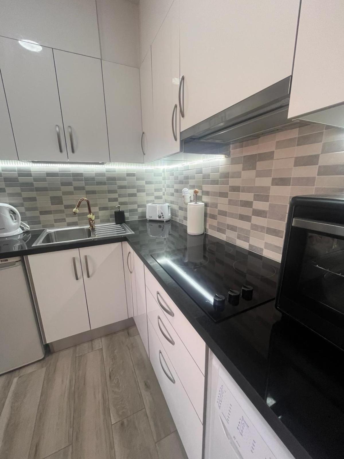 Cozy Pool View Apartment H-11 Mareverde أذيخي المظهر الخارجي الصورة